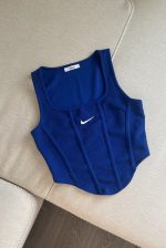 Nike top